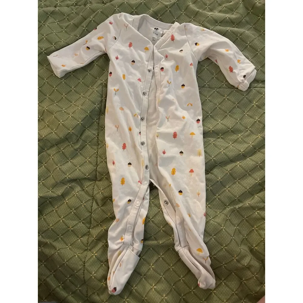 MONICA & ANDY LOT 3-6 month snap pajamas